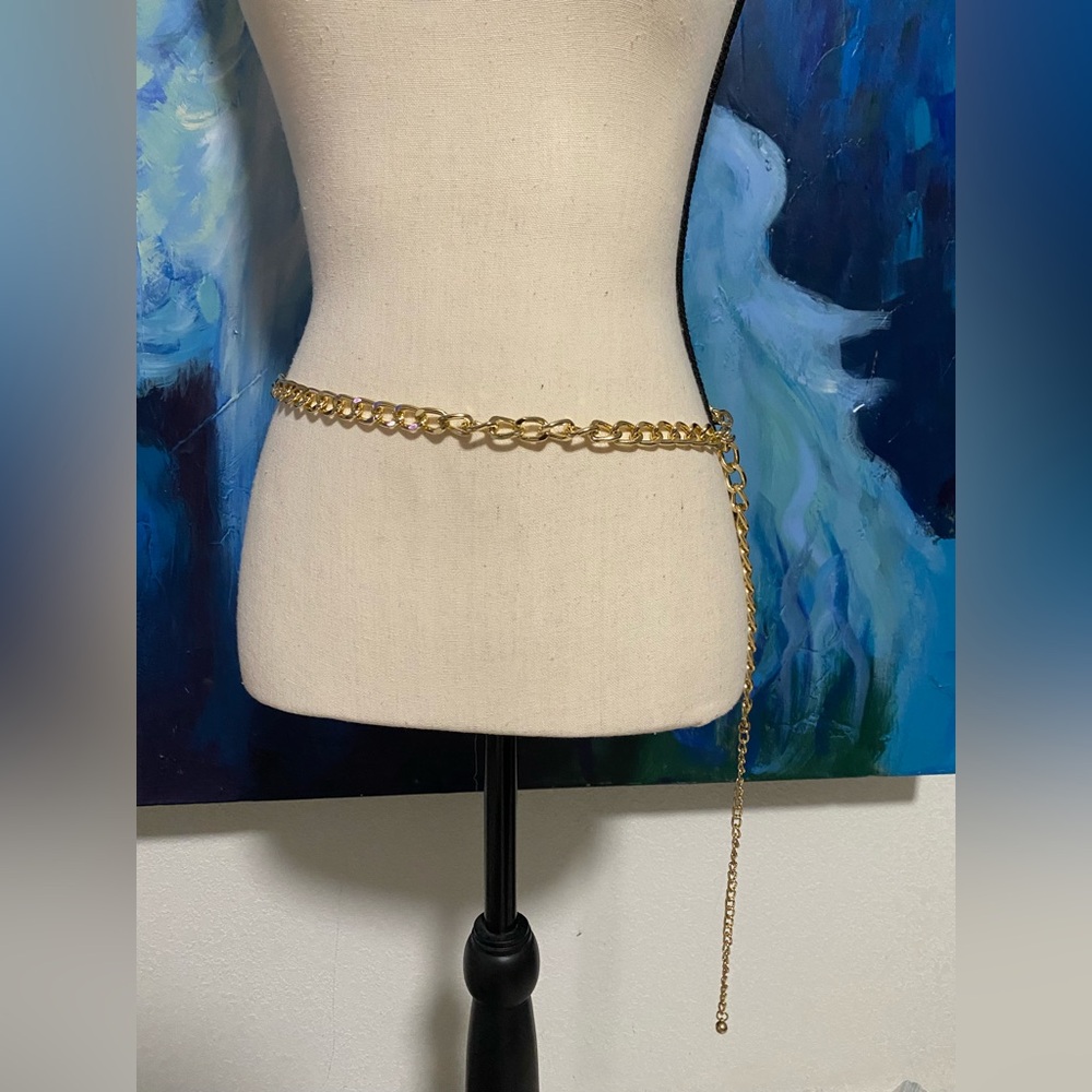 Gold Y2K Chain Belt Women’s One Size